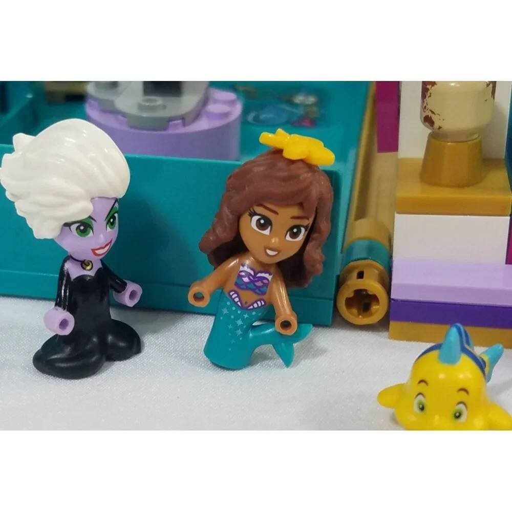 LEGO Disney The Little Mermaid Story Book Ariel Prince Eric Sebastian